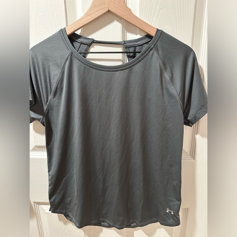 Under Armor Open back Workout Shirt- Size Medium